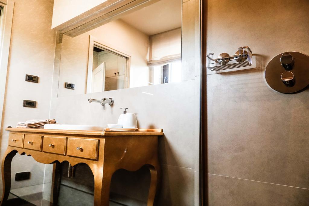 Cascina Cortine Bed & Breakfast Guarene Стая снимка