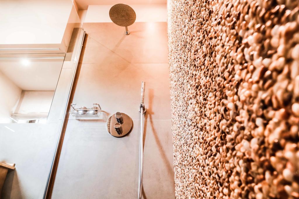 Cascina Cortine Bed & Breakfast Guarene Стая снимка