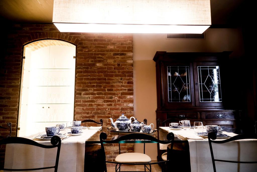 Cascina Cortine Bed & Breakfast Guarene Екстериор снимка