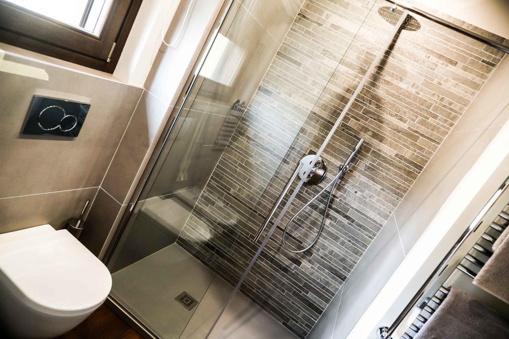 Cascina Cortine Bed & Breakfast Guarene Стая снимка