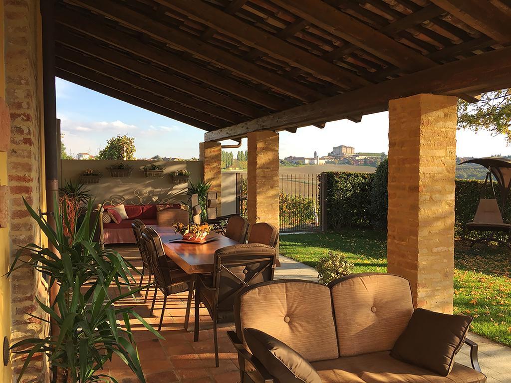 Cascina Cortine Bed & Breakfast Guarene Екстериор снимка