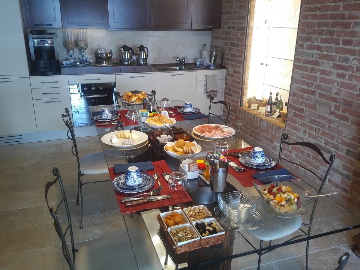 Cascina Cortine Bed & Breakfast Guarene Екстериор снимка